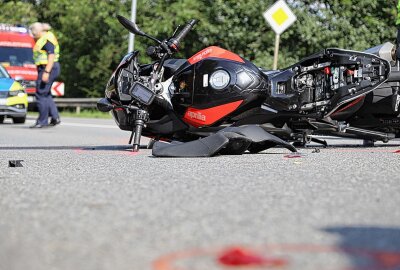 Update zum Unfall auf der B169: Motorrad prallt auf abbiegenden Audi - Am Samstagnachmittag kam es auf der B169 bei Frankenberg zu einem Verkehrsunfall, bei dem eine Person schwer verletzt wurde. Foto: Erik Hoffmann