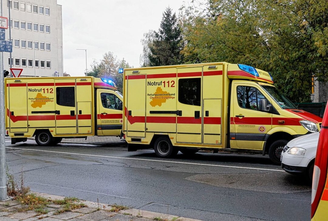 Update: Zwei vorläufige Festnahmen nach eskaliertem Streit in Schlosschemnitz - Am Freitagnachmittag kam es in Chemnitz zu einer Auseinandersetzung. Foto: Jan Härtel/ ChemPic