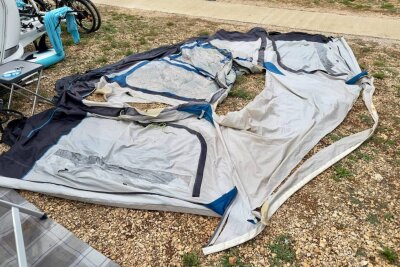 Urlauberin aus dem Erzgebirge von heftigen Unwettern in Kroatien überrascht - Heikle Urlaubssituation in Kroatien: Unwetter verursacht Schäden auf dem Campingplatz. Foto: Daniel Unger