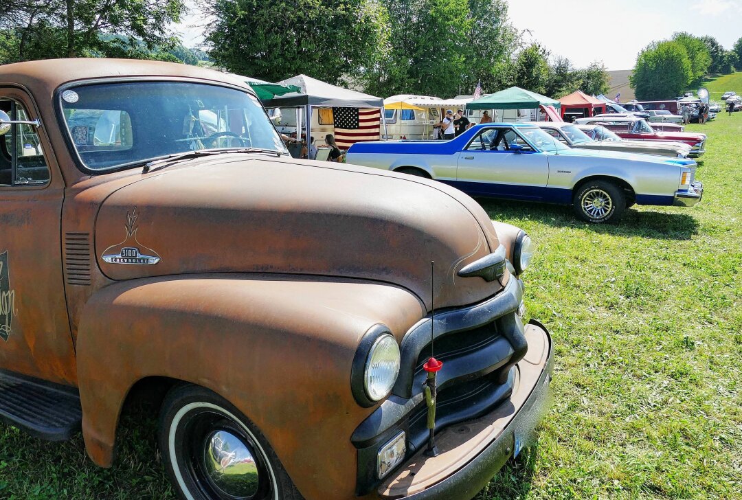 US-Car-Treffen im Erzgebirge erlebt seine 18. Auflage - Insgesamt werden über 500 Fahrzeuge zu bestaunen sein. Foto: Andreas Bauer