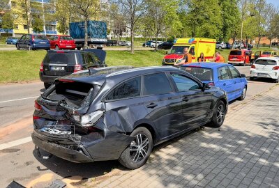 Verkehrsunfall in Schneeberg: Zwei Personen werden verletzt - In Schneeberg kam es zu einem Verkehrsunfall. Foto: Daniel Unger