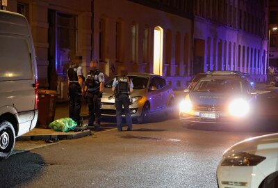 Verletzte Personen nach Massenschlägerei auf dem Sonnenberg - In der Nacht von Samstag auf Sonntag wurden gegen 0 Uhr Polizei und Rettungsdienst auf die Tschaikowskistraße gerufen. Foto: Jan Härtel