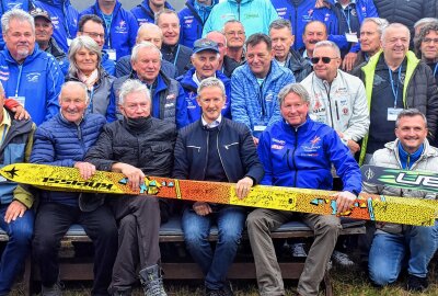 Viele Wintersport-Stars beim Legendentreffen am Fichtelberg - Einer der erfolgreichsten, deutschen Skispringer Jens Weißflog war ebenfalls vor Ort. Foto: Maik Bohn