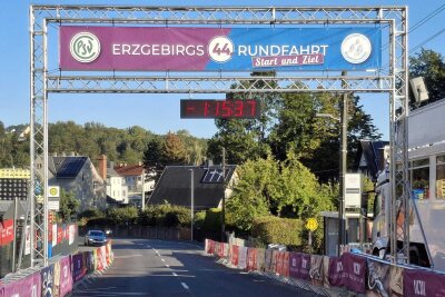 Vincent John gewinnt die 44. Erzgebirgsrundfahrt: Sieger ist überglücklich - Für den Start der 44. Erzgebirgsrundfahrt ist alles gerüstet.