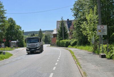 Vollsperrung auf der B169 ab Dienstag nach Pfingsten - Die B169 in Gablenz wird nach Pfingsten, ab Dienstag voll gesperrt. Foto: Ralf Wendland