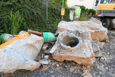 Vollsperrung in Zettlitz: Wie geht es mit den Bauarbeiten weiter? - In Zettlitz dauern die Bauarbeiten länger als angegeben. Foto: Werner Schaaf