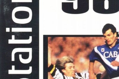 Von Anfang bis Ende, vom Pixel-Kick zur Milliarden-Marke, von "FIFA" bis "EA Sports FC" - 1995 erschien "FIFA Soccer 96" - erstmals auch für die PlayStation. Und es hatte sich einiges verändert.