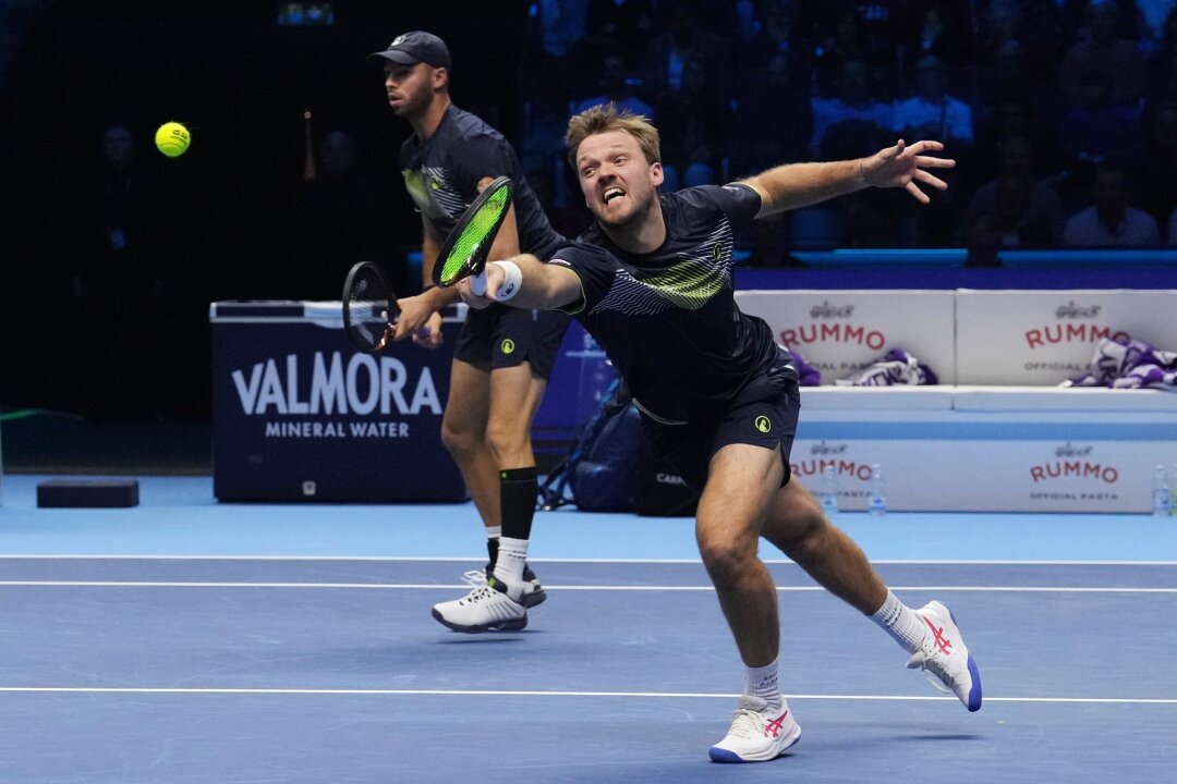 Vor Halbfinale: Krawietz/Pütz verlieren zum Gruppenabschluss - Tim Pütz (l) und Kevin Krawietz (r) haben am Samstag die Chance, ins Endspiel der ATP Finals einzuziehen.