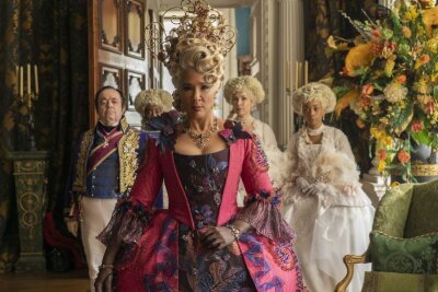 Wann kommt "Bridgerton" Staffel 4? Netflix gibt Details zur Ausstrahlung - Queen Charlotte (Golda Rosheuvel) in "Bridgerton". Foto: Cr. Liam Daniel/Netflix 2024