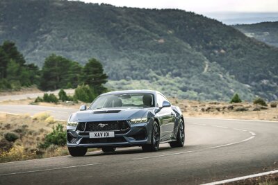 Warum der neue Ford Mustang ein Muscle Car alter Schule ist - Traditioneller Antrieb oder moderne Assistenzsysteme? Beim neuen Mustang muss man nicht dazwischen wählen.