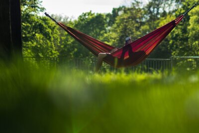 Was der Sonntag für uns tun kann - Moment der Ruhe: Der Sonntag gibt Zeit für eine innere Bestandsaufnahme. Und man kann überlegen, was fehlt oder was man ändern möchte.