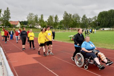 Was Menschen mit Handicap alles leisten können - In Limbach-Oberfrohna haben die ersten Special Olympics stattgefunden. Foto: Steffi Hofmann