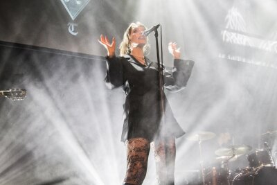 Wave-Gotik-Treffen 2024: Bilder vom Samstag - Mia Morgan spielten am Samstag im Stadtbad auf dem WGT 2024.