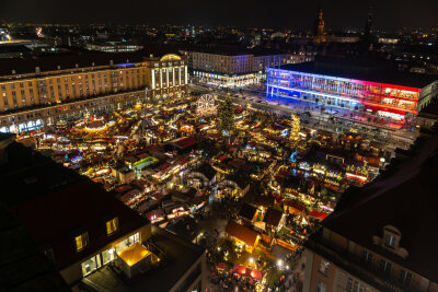 weihnachtensachenchemnitzdresdenleipzigerzgebirgeweihnachtsmannkindervorfreudeweihnachtsbaumengelparkeninnenstadt