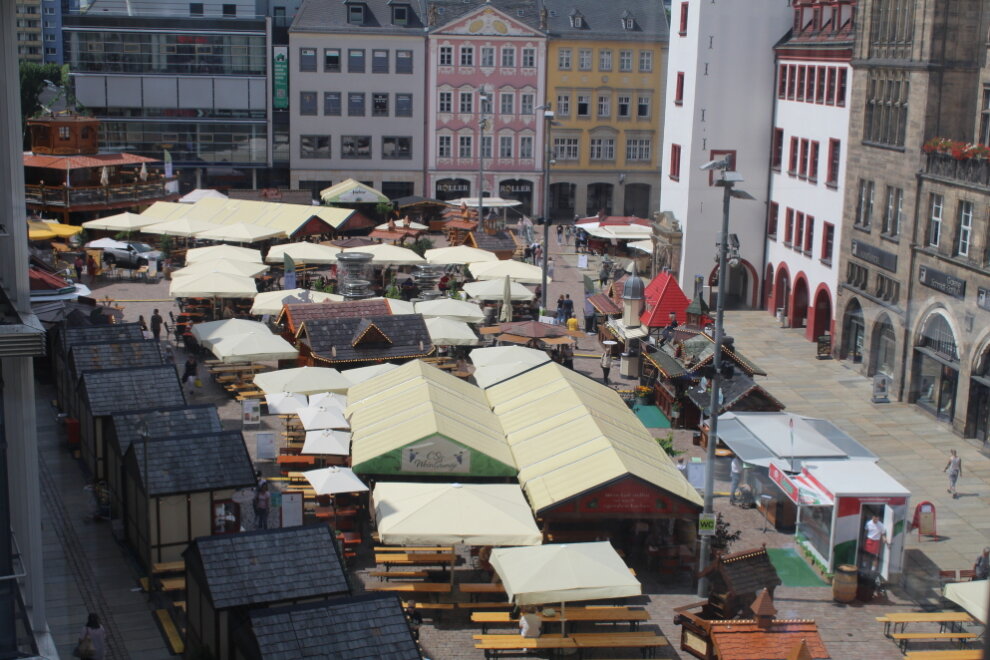 Weinfest Chemnitz in vollem Gange - Weinfest Chemnitz in vollem Gange