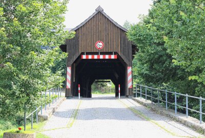 Wer ist der Parkhaus-Investor ? - Steht nach wir vor.: Die Holzbrücke. Foto: Knut Berger