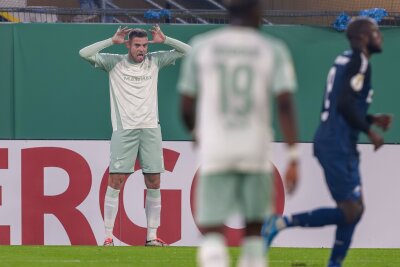 Werder erreicht durch 1:0 in Paderborn Pokal-Achtelfinale - Marvin Ducksch von Werder Bremen feiert sein Tor zum 1:0 in Paderborn.