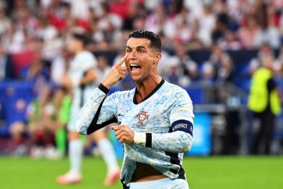 "Wie die Löwen": Georgien feiert historischen Sieg - Portugals Superstar Cristiano Ronaldo haderte viel.