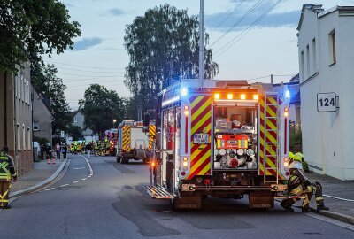 Wohnungsbrand in Oberlungwitz: Feuerwehr im Großeinsatz - In Oberlungwitz kam es zu einem Wohnungsbrand. Foto: Andreas Kretschel