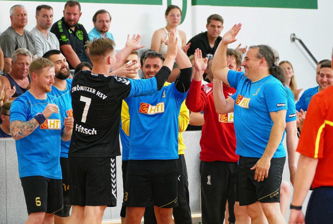 Zschopauer Handball-Sektion feiert 75-jähriges Bestehen - Wie beim letzten Jubiläum hoffen die TSV-Handballer auf ein Wiedersehen mit vielen alten Bekannten. Foto: Andreas Bauer