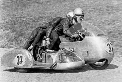 Zum 30. Todestag von Helmut Fath - 1960 fuhren Helmut Fath/Alfred Wohlgemuth auf dem Sachsenring auf Platz zwei. Foto: Günter Geyler / Archiv Thorsten Horn