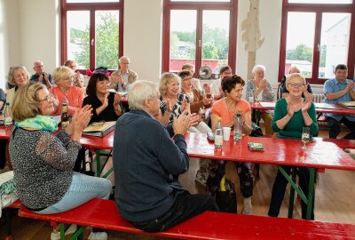 Zum Jubiläum von "Sternquell hilft" gibt's eine Hochzeit - Impressionen vom musikalischen Empfang zum 150. Jubiläum von "Sternquell hilft". Foto: Oliver Orgs / Karsten Repert