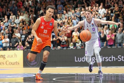 Zurück in die Erfolgsspur: Niners schlagen Schlusslicht Göttingen - Niners siegen gegen Bundesliga-Schlusslicht Göttingen. Foto: Peggy Schellenberger