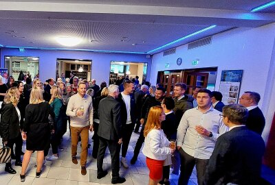 Zurück in die Zukunft: Frank Meyer hat den Tipp für vogtländische Anleger - Hier gibt es Impressionen vom Impulsdialog im Neuberinhaus in Reichenbach. Foto: Karsten Repert