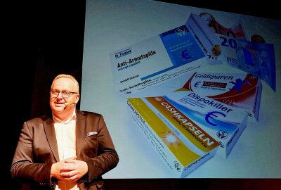 Zurück in die Zukunft: Frank Meyer hat den Tipp für vogtländische Anleger - Hier gibt es Impressionen vom Impulsdialog im Neuberinhaus in Reichenbach. Foto: Karsten Repert