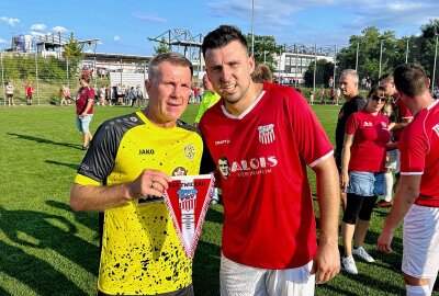 Zwickauer Fußballlegenden gewinnen Hinspiel gegen VFC-Traditionself - Karsten Repert / Pressebüro Repert