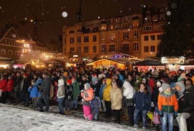 Zwickauer Weihnachtsmarkt eröffnet am 25. November - Der Zwickauer Weihnachtsmarkt findet vom 25. November bis 22. Dezember statt. Foto: Mario Dudacy