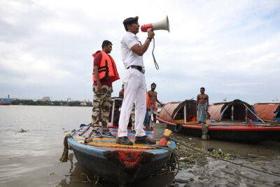 Zyklon "Dana": Hunderttausende an Indiens Ostküste evakuiert - Viele Menschen im Golf von Bengalen müssen evakuiert werden.