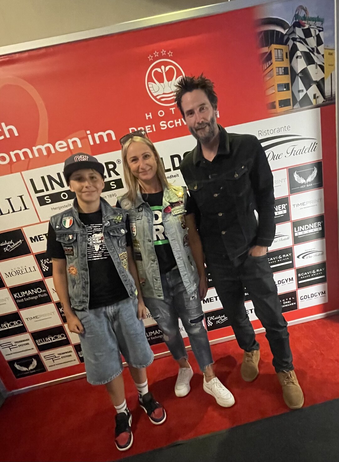 Hollywood trifft Sachsenring!<br />
Nach einem legend&auml;ren MotoGP-Wochenende war das unerwartete Treffen mit Keanu Reeves der kr&ouml;nende Abschluss.