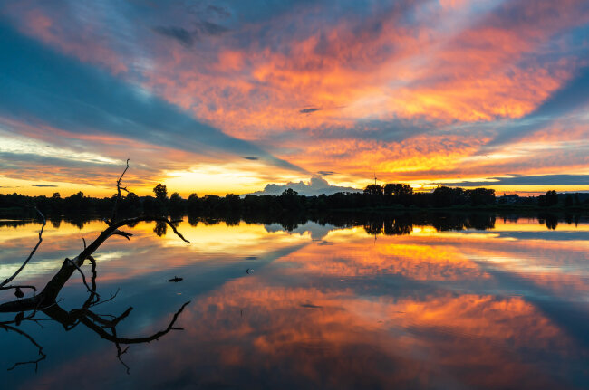 Sonnenuntergang am Stausee Glauchau