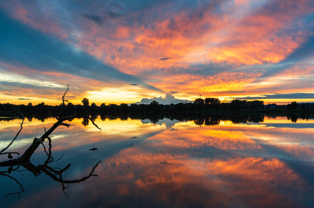 Sonnenuntergang am Stausee Glauchau